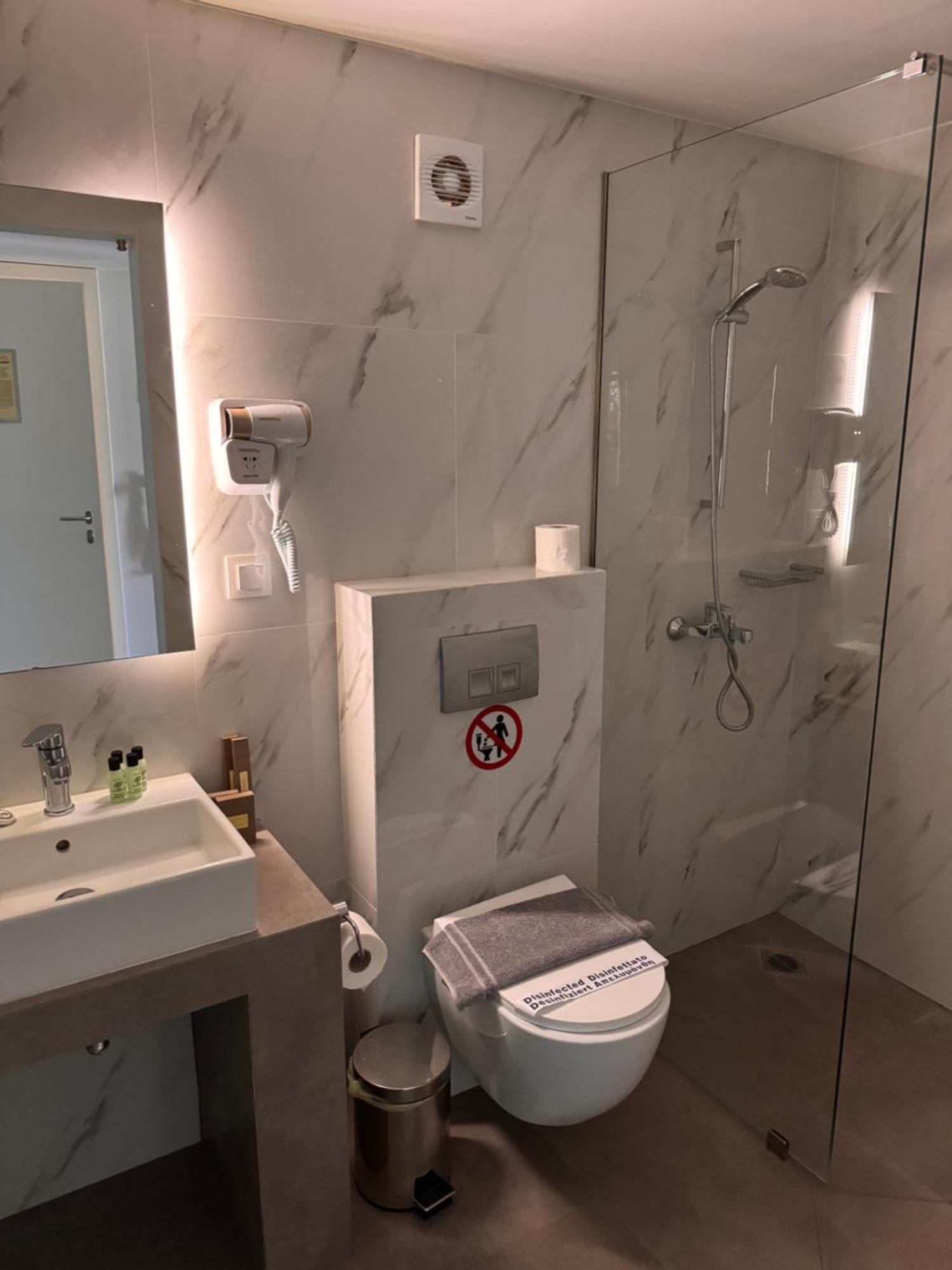 Villa Hara Suites Παραλία Εξωτερικό φωτογραφία