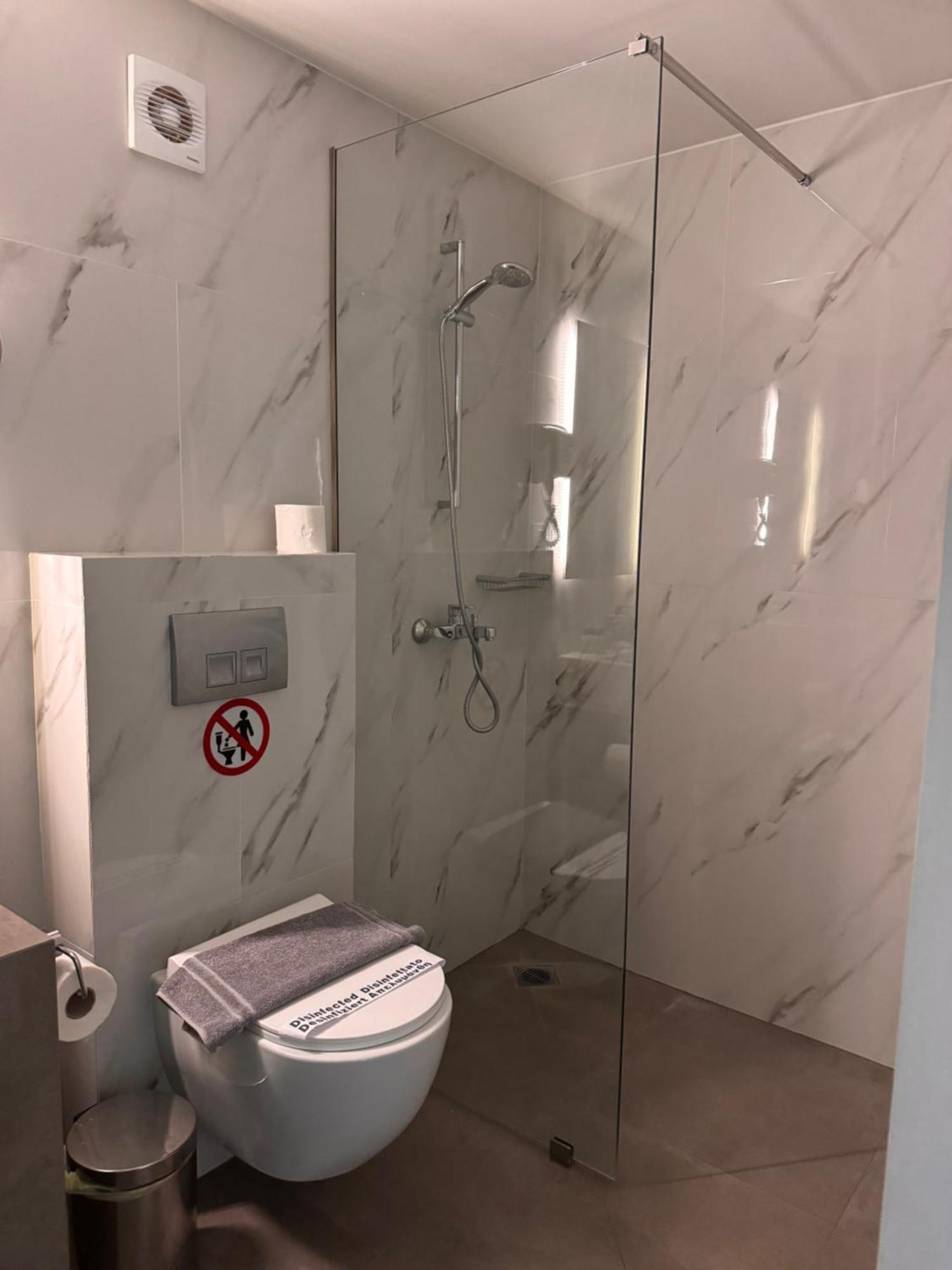 Villa Hara Suites Παραλία Εξωτερικό φωτογραφία