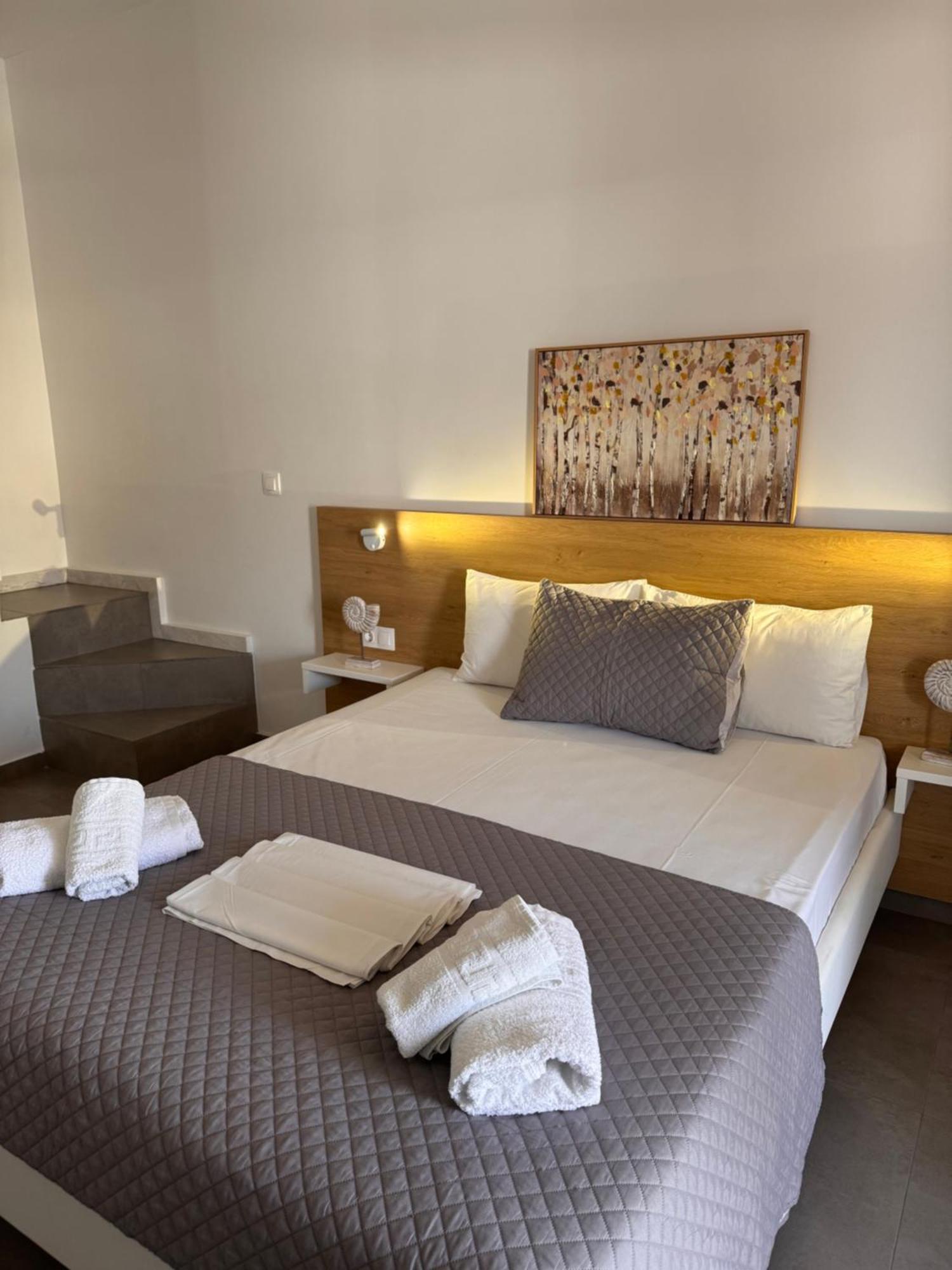 Villa Hara Suites Παραλία Εξωτερικό φωτογραφία
