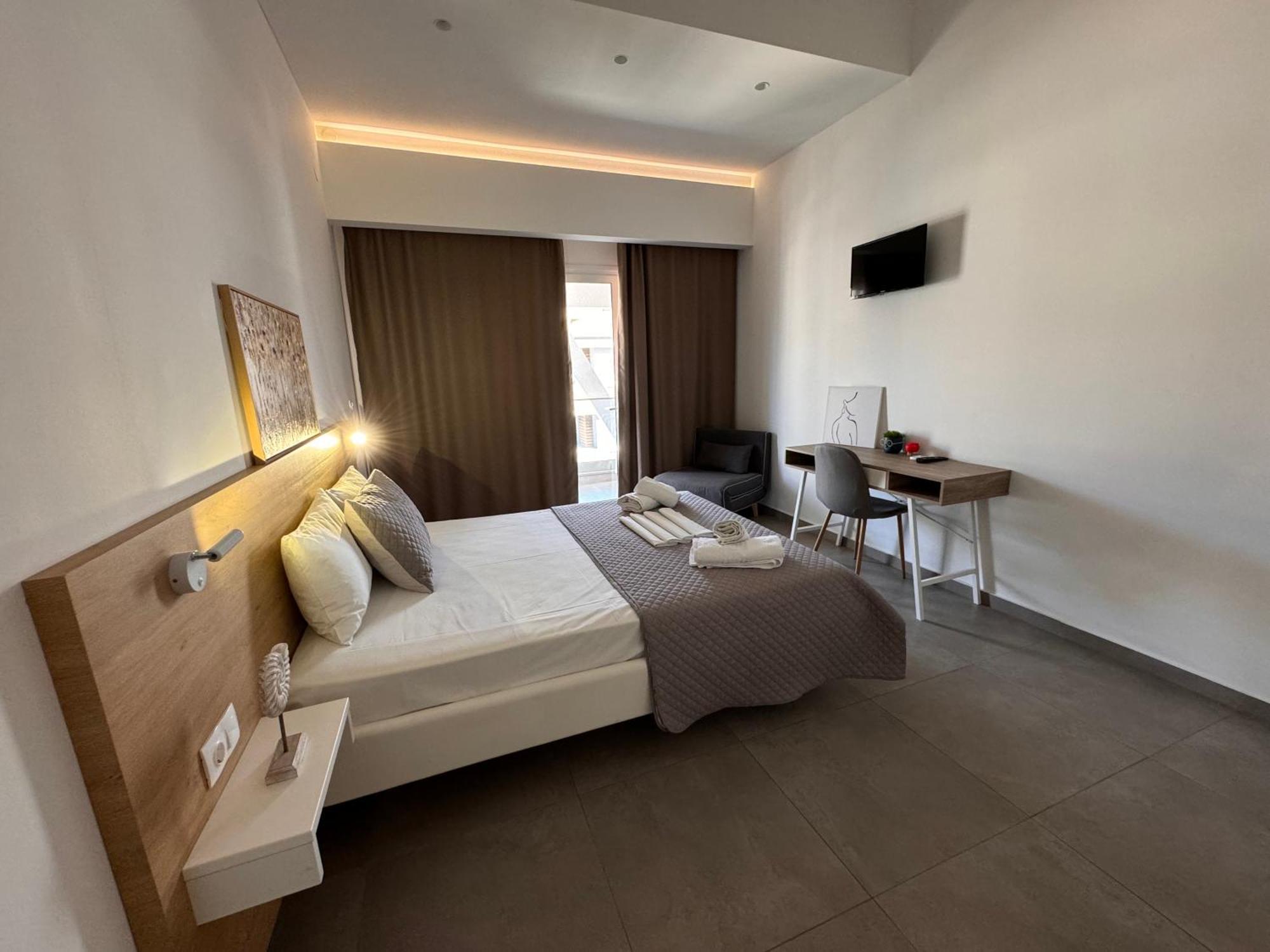 Villa Hara Suites Παραλία Εξωτερικό φωτογραφία